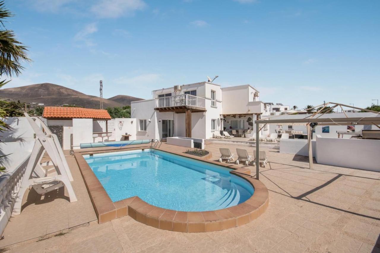 Casa Nira Villa Macher Bagian luar foto